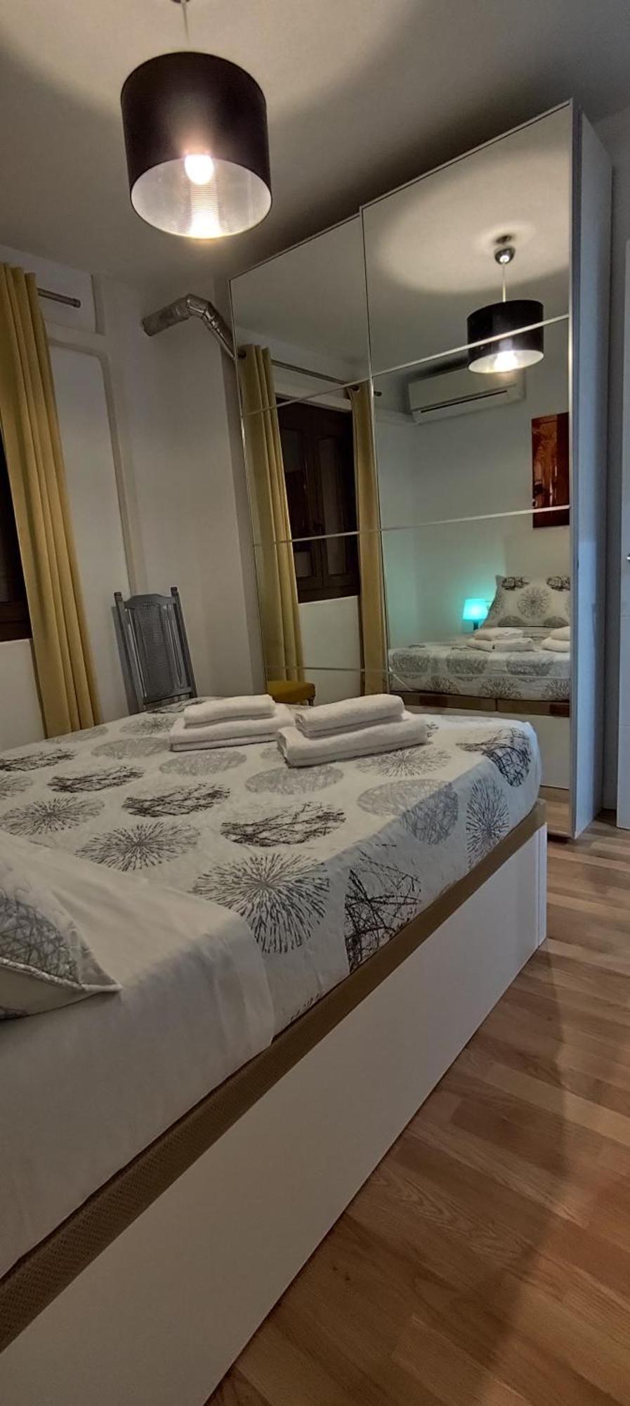 City Center Design House Гранада Экстерьер фото